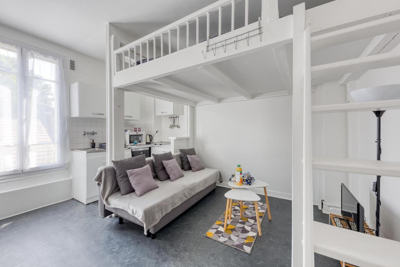 Joli Petit Studio A 200 M Du Tramway, Proche Paris, D'Orly, Rungis, Belle Epine Et Choisy Le Roi Apartment Thiais Luaran gambar